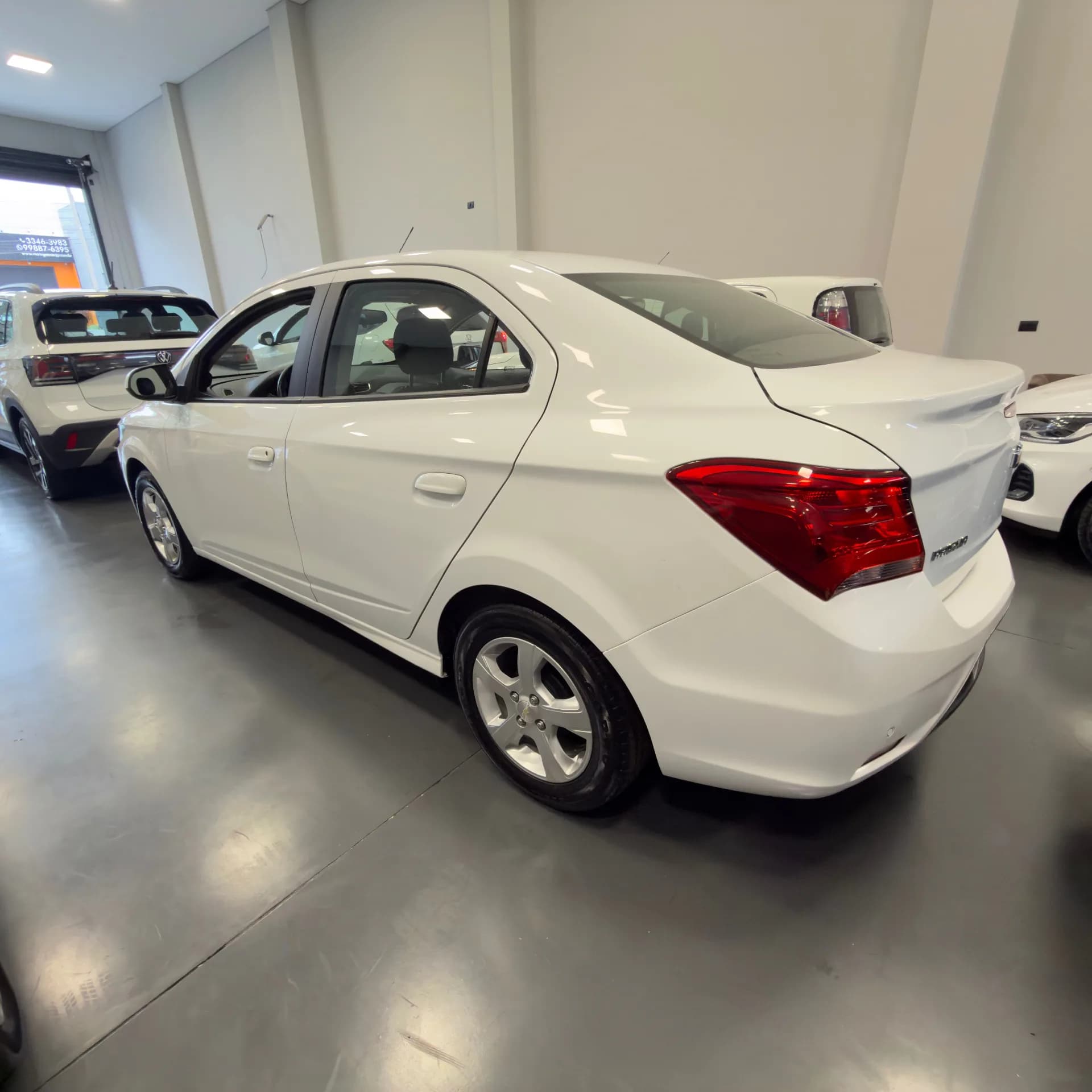 Chevrolet Prisma — foto 8
